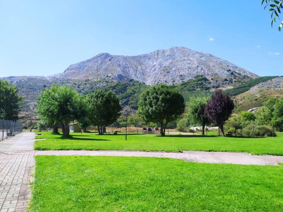 דירות פואבלה דה לילו Duplex El Refugio De Porma מראה חיצוני תמונה